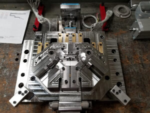 Plastic injection mold prototype